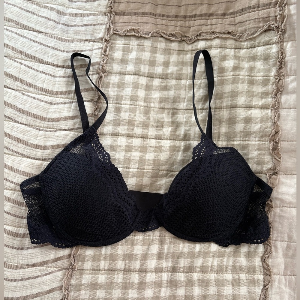 Pepper Bra Signature All You Bra in Lace Black | 36A